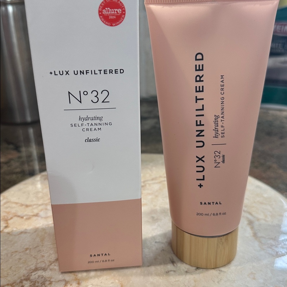 Lux Unfiltered hydrating Self t4nning Cre4m Santal